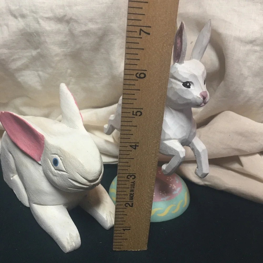 Pair Of 2 Wood Carved Rabbits Bunnies Primitive Folk Art Wooden Easter‎ Pier One